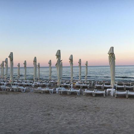 Ely Residence Mamaia Bagian luar foto
